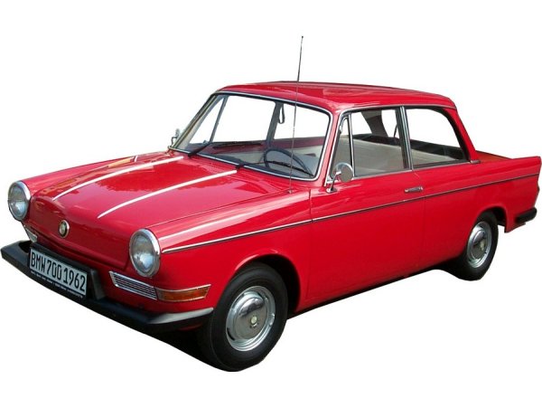 Nice little car with rear engine - click to enlarge!