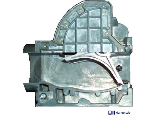 Hot-film air mass sensor in the intake manifold with air conduction fence - click to enlarge!