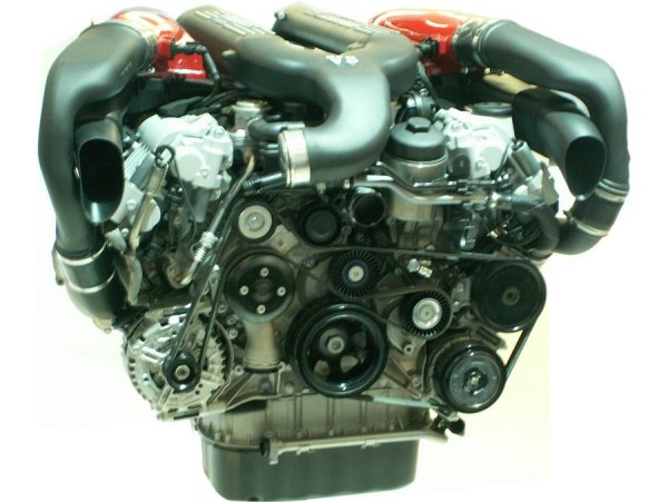 V8 piston engine - click to enlarge!