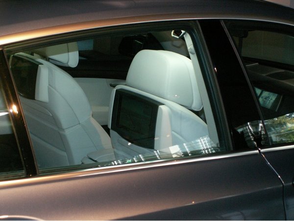 Video data for back-seat passengers - click to enlarge!