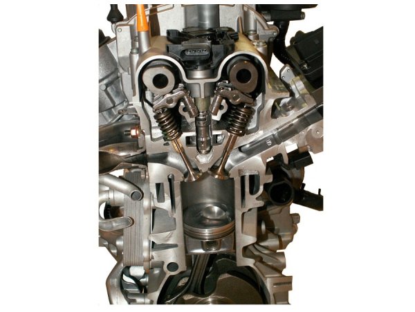 Four-and two valve head (Big Block), air-cooled cylinder head - click to enlarge!