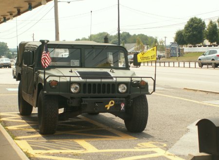 Schwere Military Version des Hummer - größeres Bild durch Anklicken!