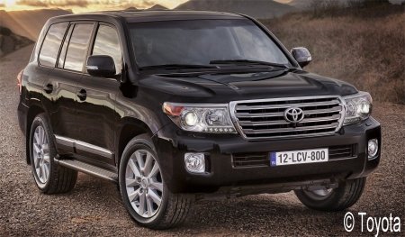 Toyota Land Cruiser V8 2010 - click to enlarge!